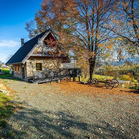 Tatraholiday - Zbójnicki Сasa de vacaciones *